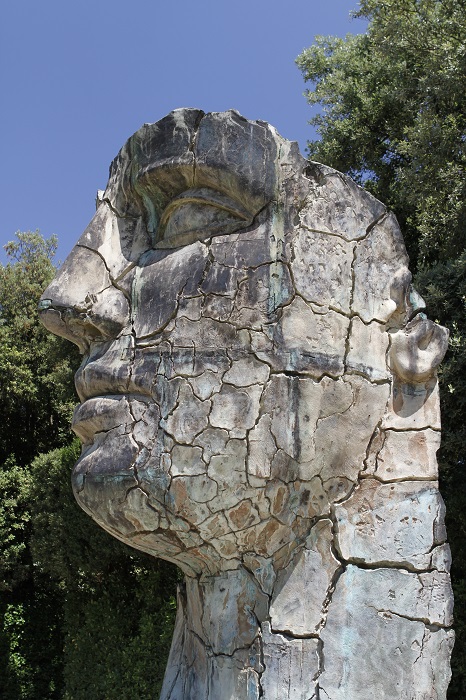 Tindaro Screpolato Sculpture