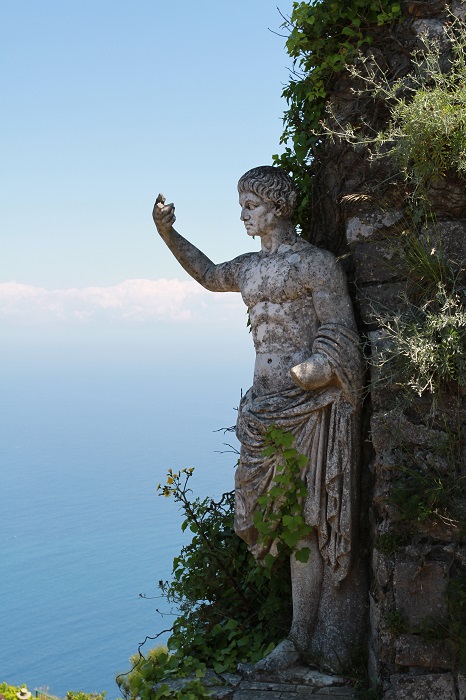 Monte Solaro Statue