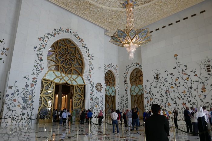 Inside the Sheikh Zayed Grand Mosque