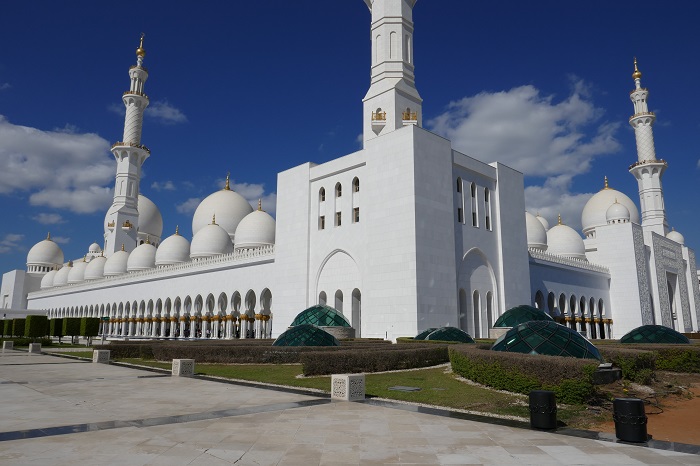 Exterior of Sheikh Zayed Grand Mosque