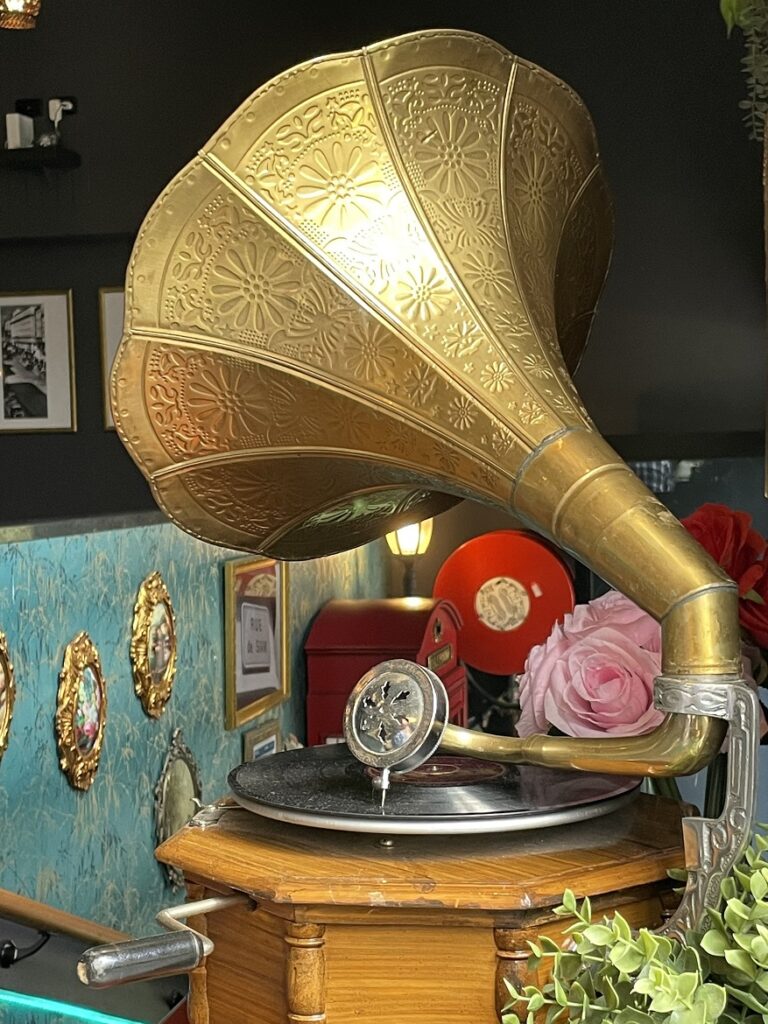 Gramophone