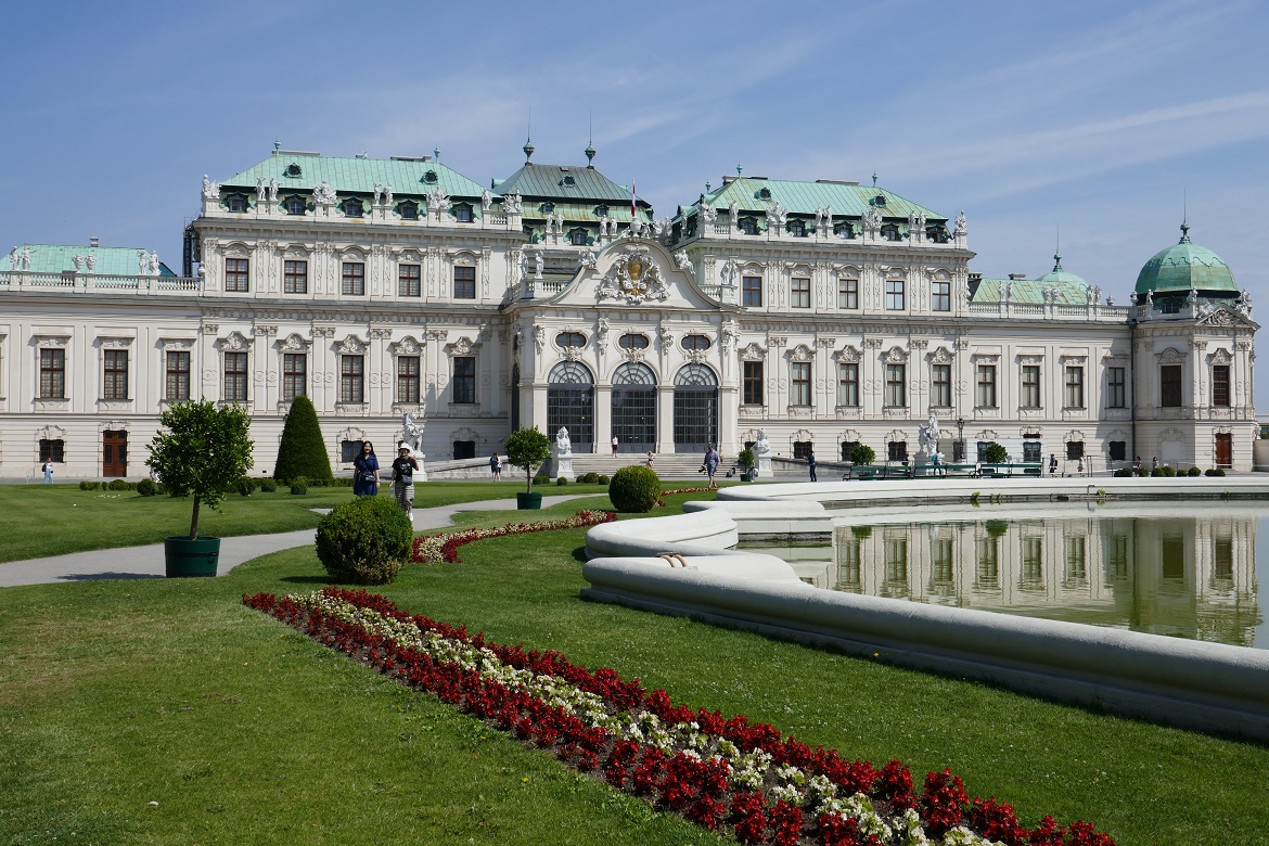 Belvedere Palace Lake