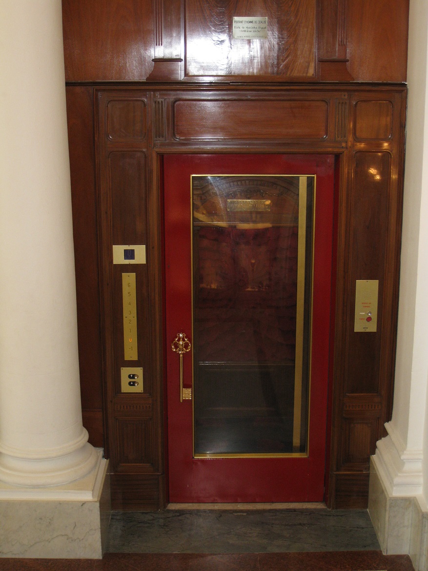 Elevator